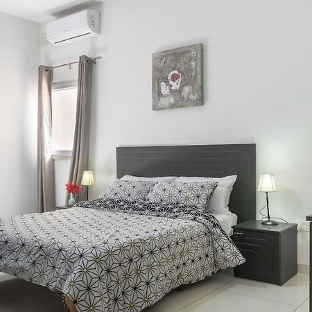 Modern Apt. Close To The Square St. Paul's Bay Esterno foto