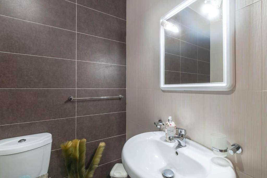 Modern Apt. Close To The Square St. Paul's Bay Esterno foto