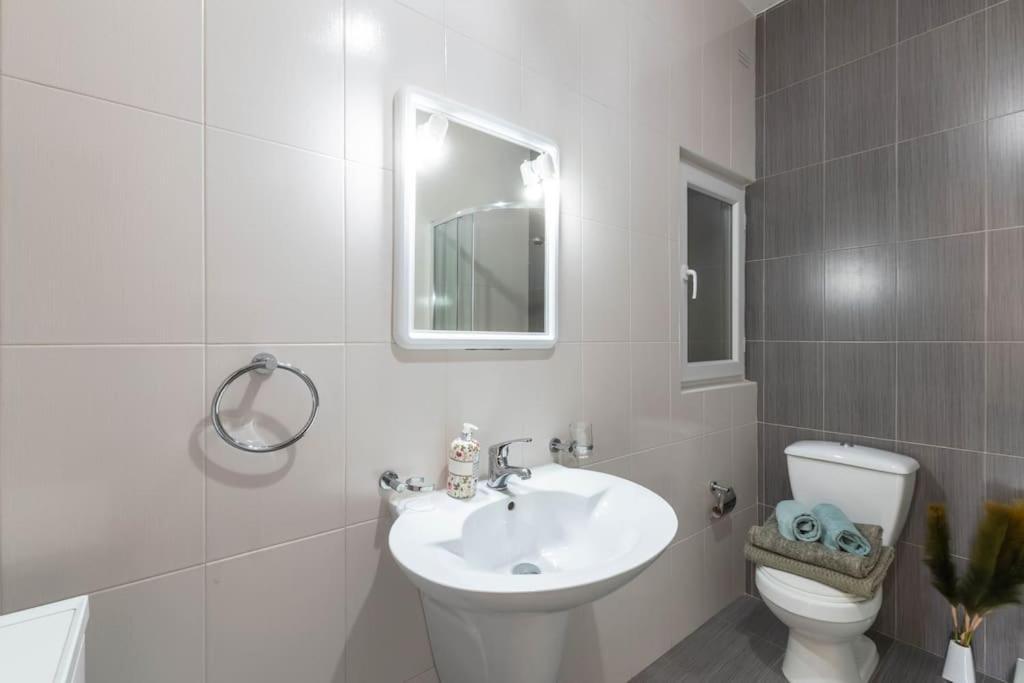 Modern Apt. Close To The Square St. Paul's Bay Esterno foto