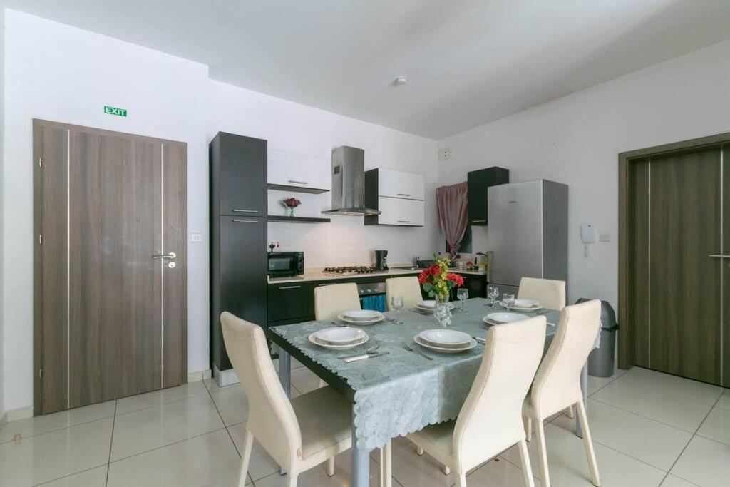 Modern Apt. Close To The Square St. Paul's Bay Esterno foto